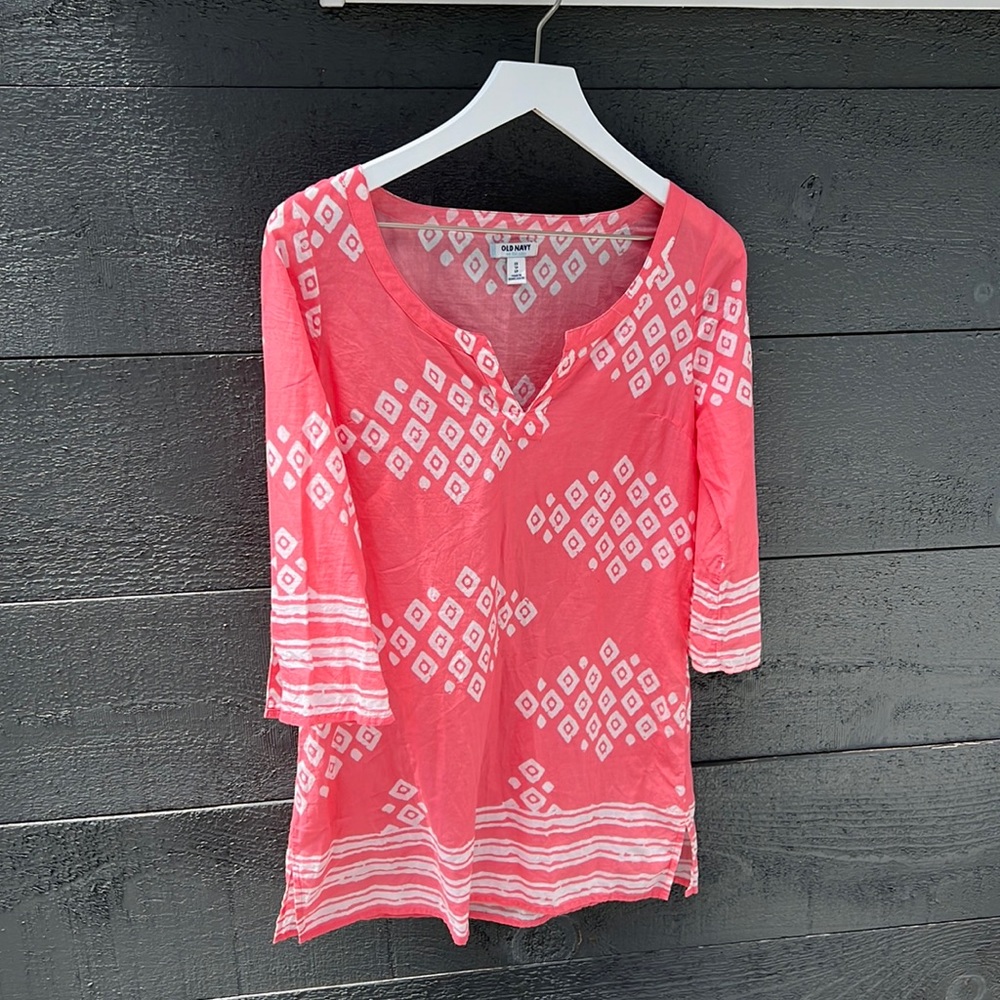 Xs Beachy Tunic length top or beach cover-up Old Navy